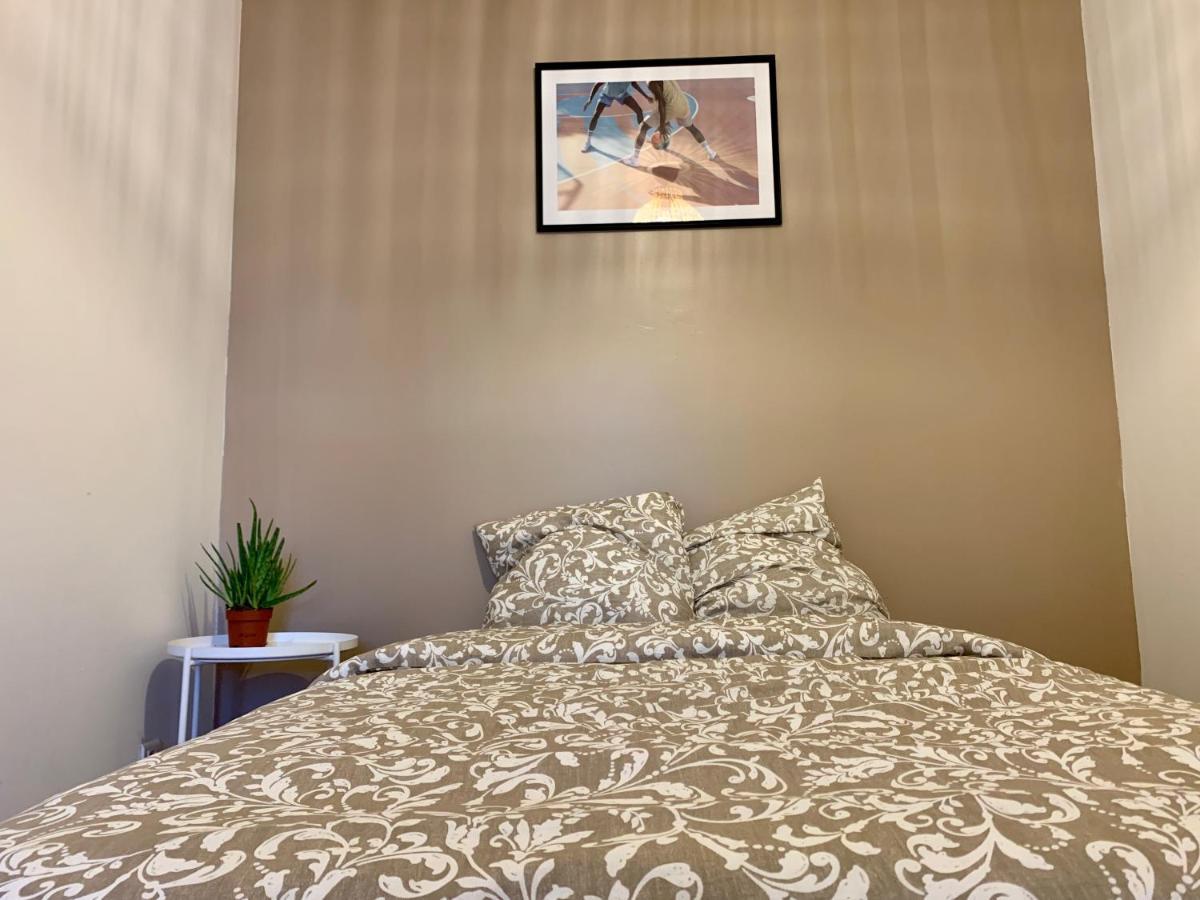 Superbe Appartement Avec Parking Gratuit Sur Place Saint-Denis  Exteriör bild